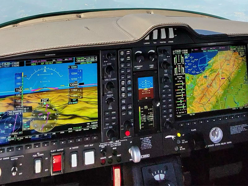 DA62 cockpit G1000 NXi